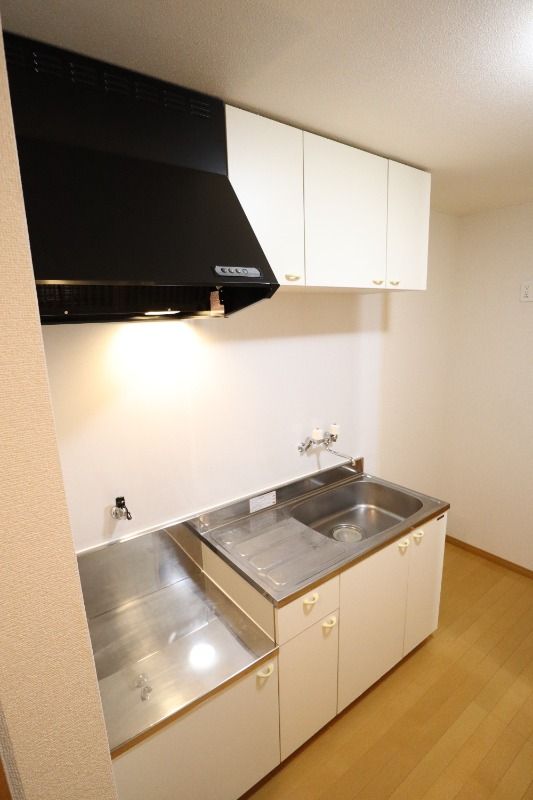 �y�L�b�`���z�@