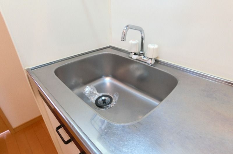 �y�L�b�`���z�@