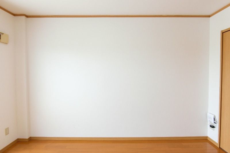 �y�����E���r���O�z�@