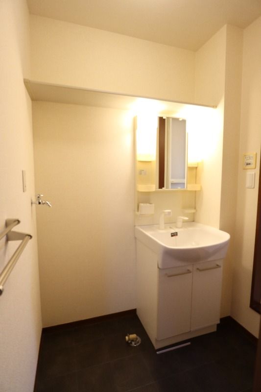 �y���ʏ��z�@