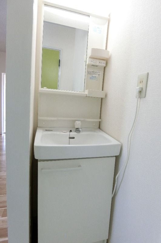 �y���ʏ��z�@