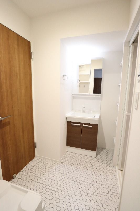 �y���ʏ��z�@