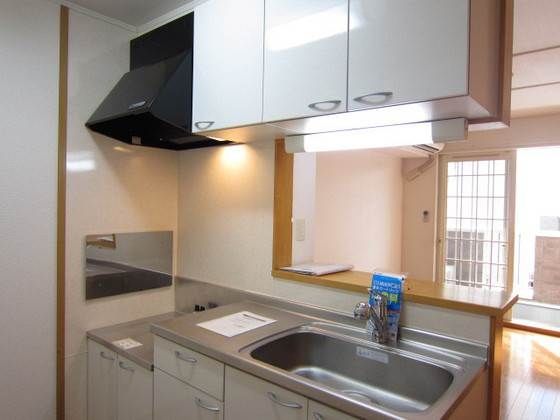 �y�L�b�`���z�@