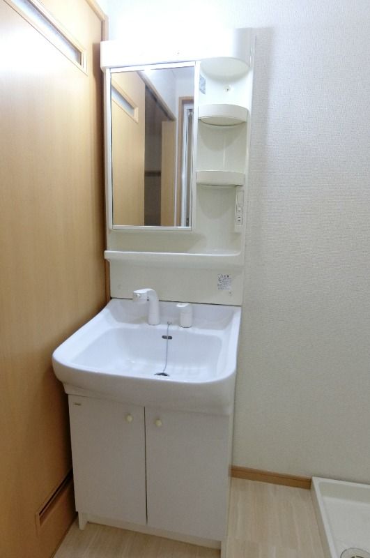 �y���ʏ��z�@���^�C�v