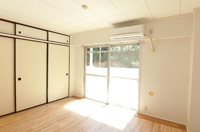 �y���̑������E�X�y�[�X�z�@