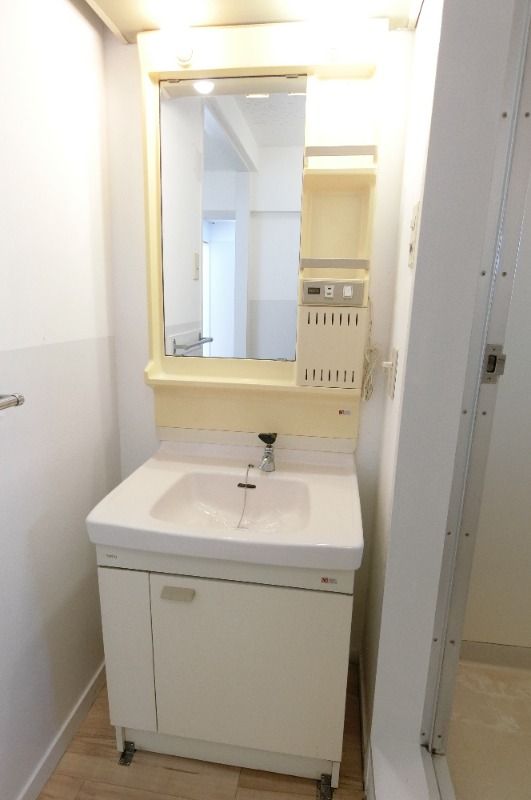 �y���ʏ��z�@