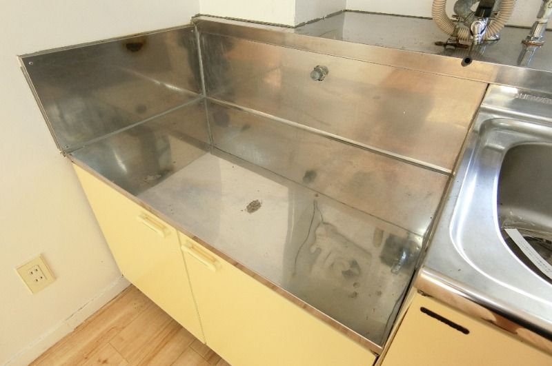 �y�L�b�`���z�@