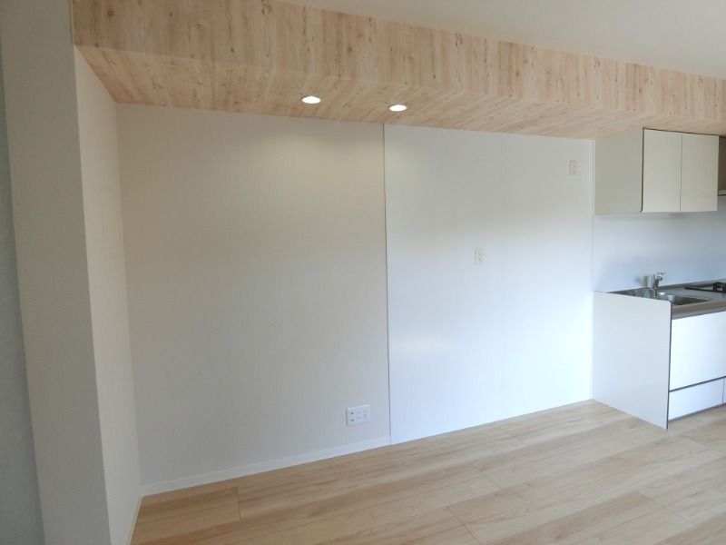 �y���̑������E�X�y�[�X�z�@