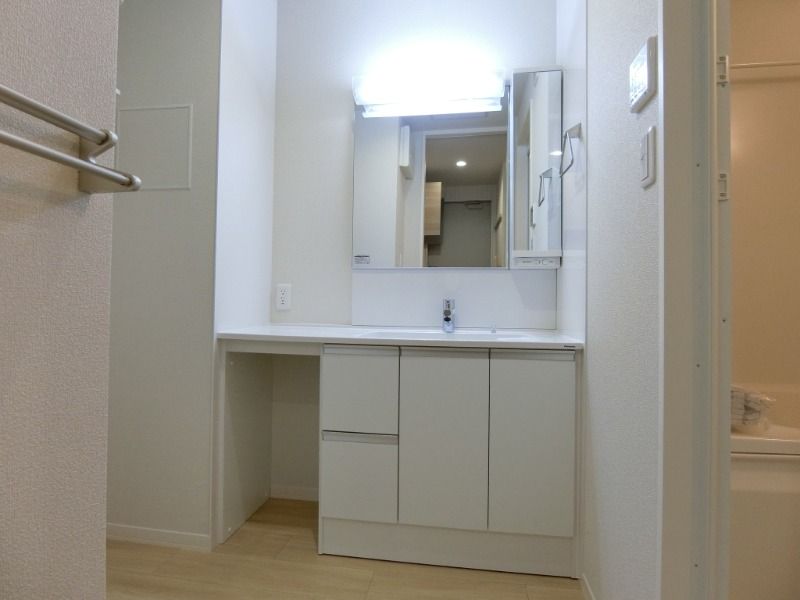 �y���ʏ��z�@