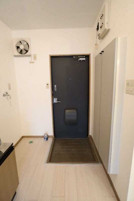 �y���̑��z�@���֑O�X�y�[�X