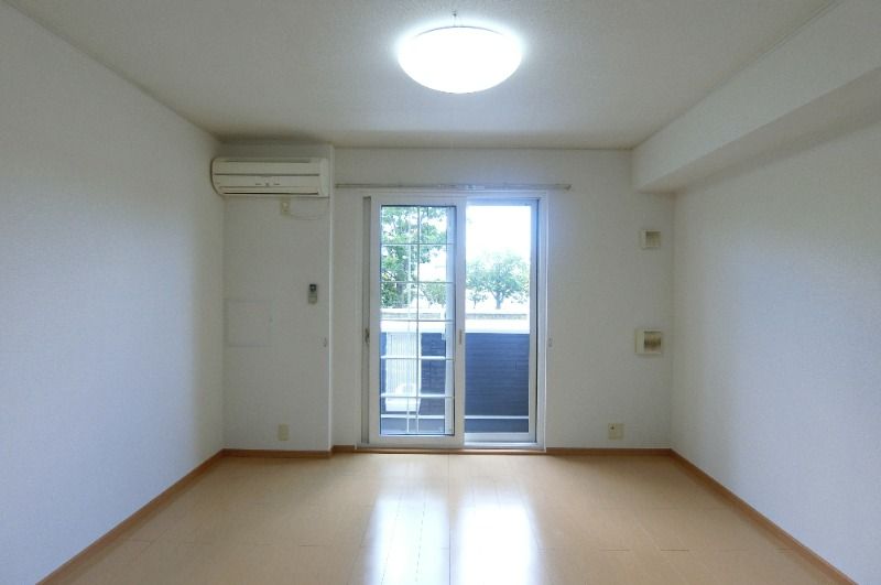 �y���̑������E�X�y�[�X�z�@