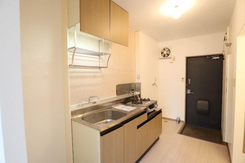 �y�L�b�`���z�@