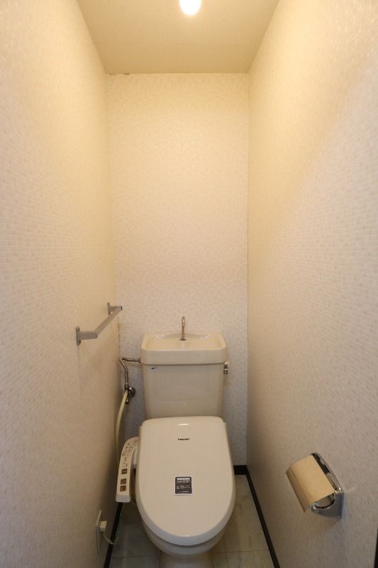 �y�g�C���z�@