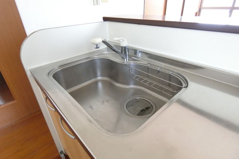 �y�L�b�`���z�@