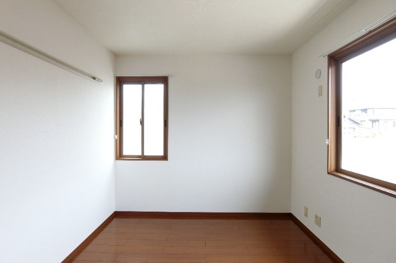 �y���̑������E�X�y�[�X�z�@