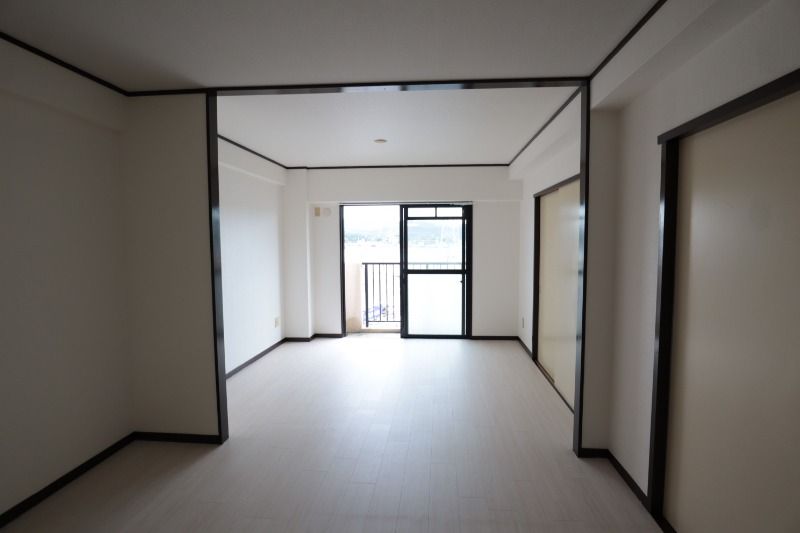 �y���ԁE���r���O�z�@���^�C�v�@