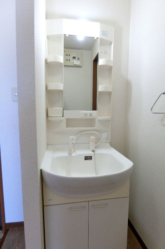 �y���ʏ��z�@���^�C�v�@