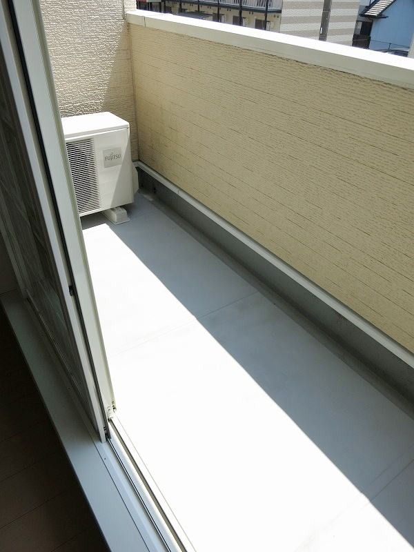 �y�o���R�j�[�z�@