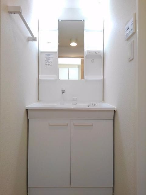 �y���ʏ��z�@