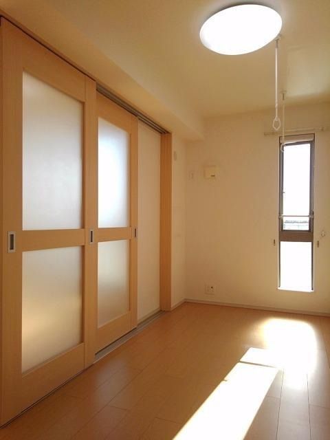 �y���̑������E�X�y�[�X�z�@