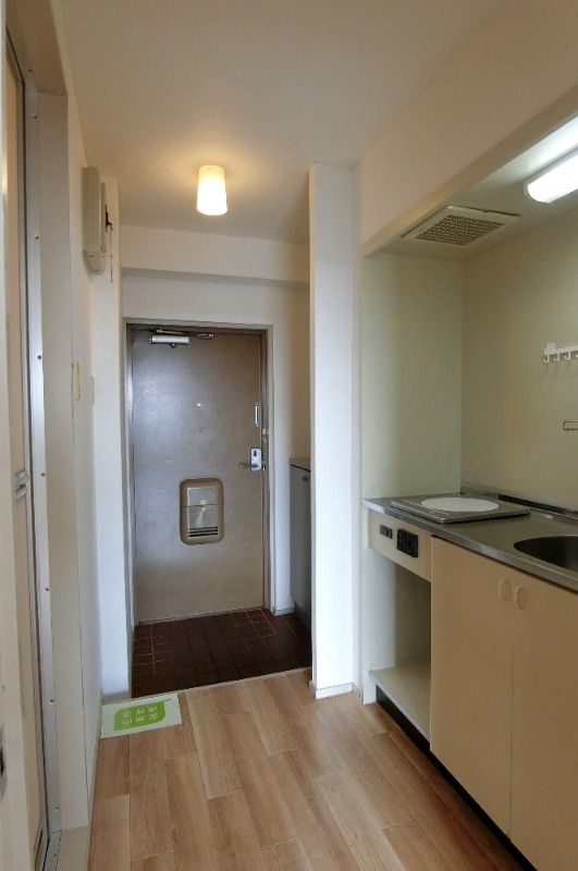 �y�L�b�`���z�@