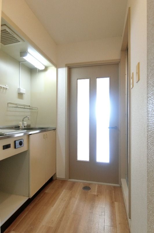 �y���̑������E�X�y�[�X�z�@