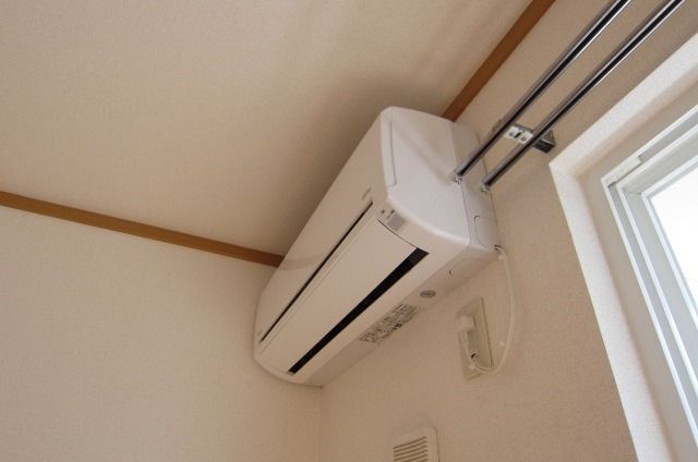 �y���̑��ݔ��z�@