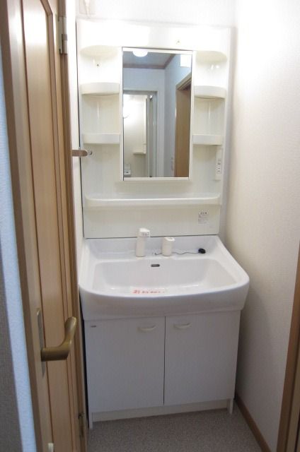 �y���ʏ��z�@