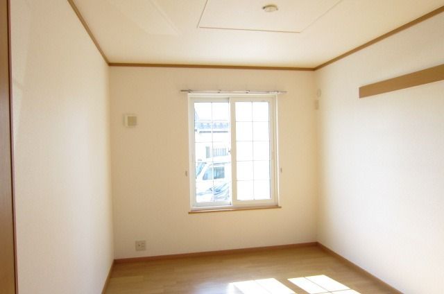 �y���̑������E�X�y�[�X�z�@