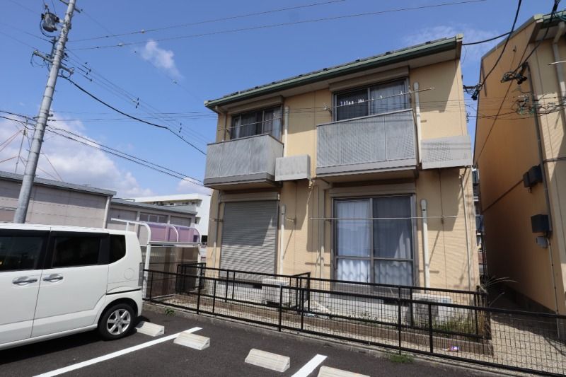 Peace tribe B�̌����O��