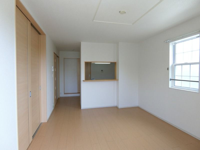 �y�����E���r���O�z�@