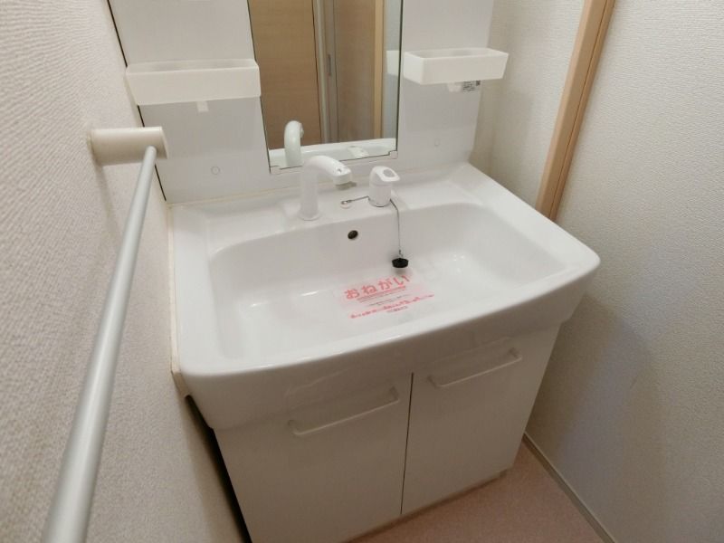 �y���ʏ��z�@