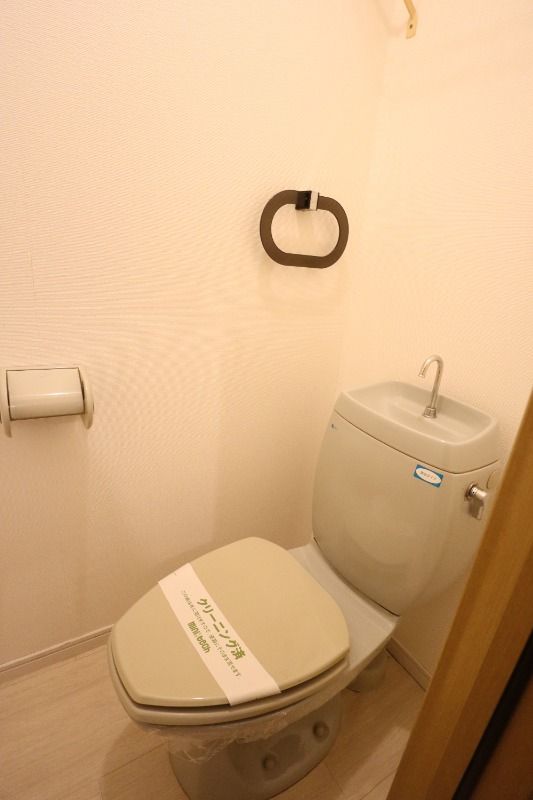 �y�g�C���z�@