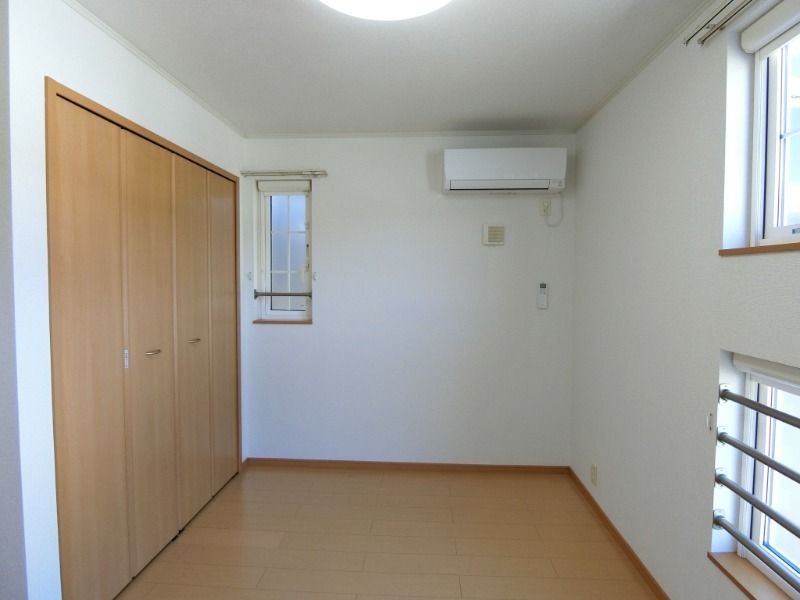 �y���̑������E�X�y�[�X�z�@