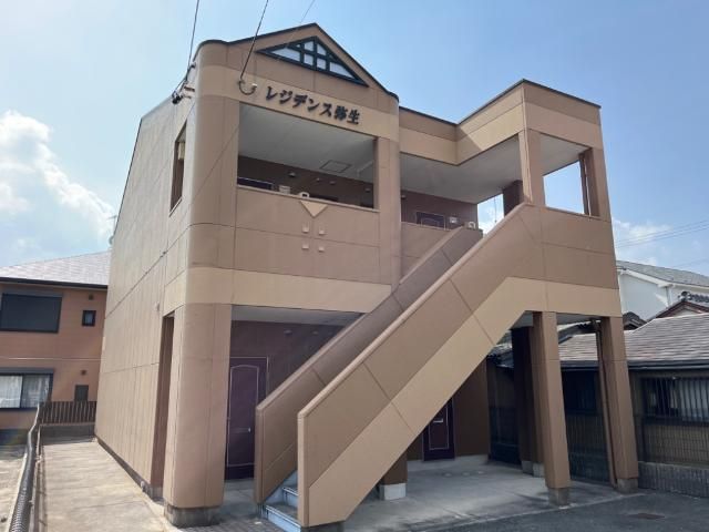 ���W�f���X�퐶�̌����O��