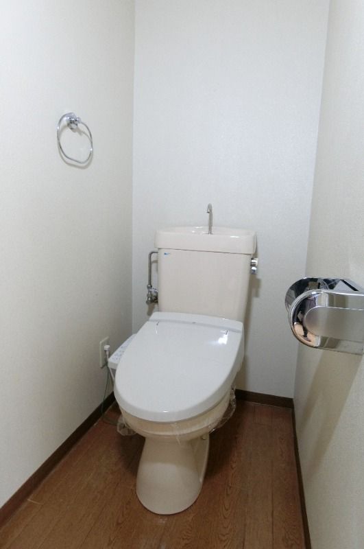 �y�g�C���z�@