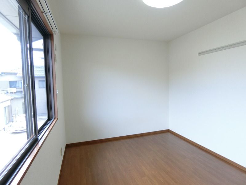 �y���̑������E�X�y�[�X�z�@