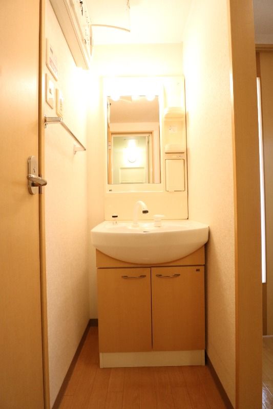 �y���ʏ��z�@���^�C�v�@