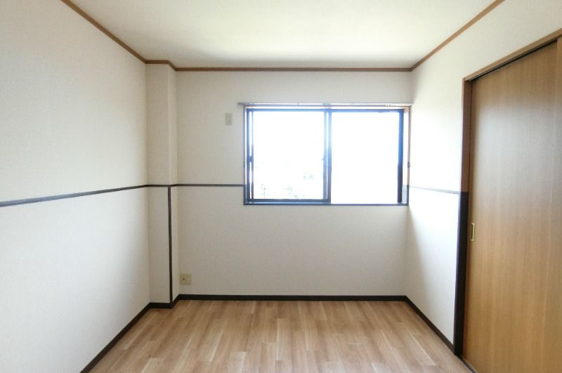 �y���̑������E�X�y�[�X�z�@