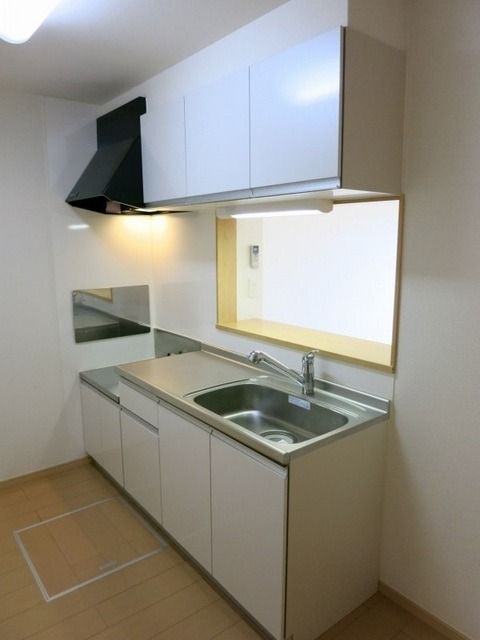 �y�L�b�`���z�@