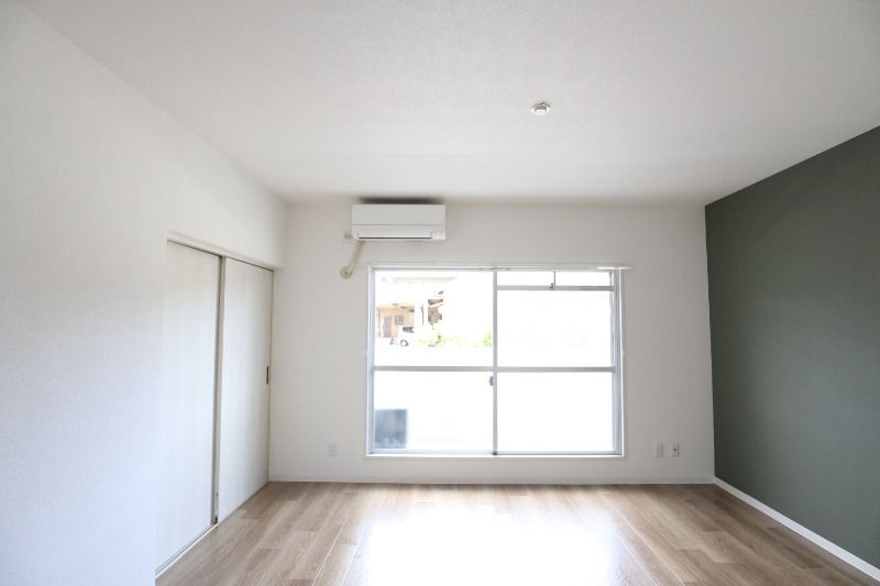 �y���ԁE���r���O�z�@���^�C�v�@