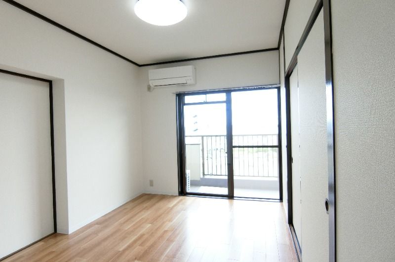 �y���̑������E�X�y�[�X�z�@