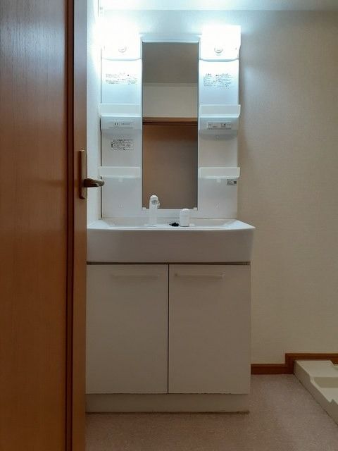 �y���ʏ��z�@