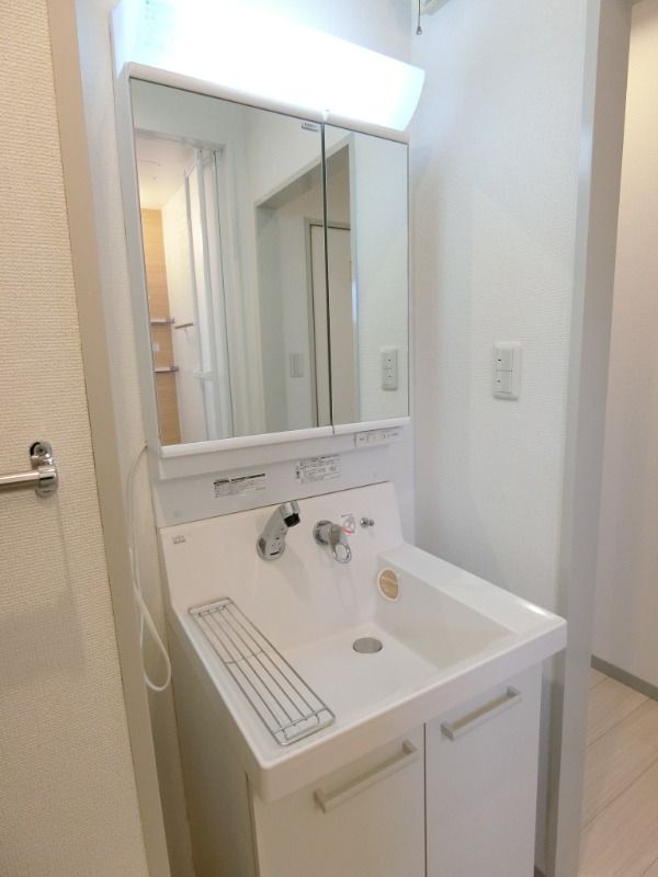 �y���ʏ��z�@