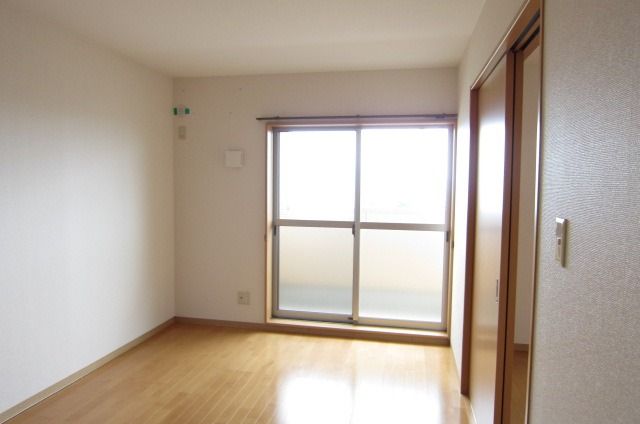 �y���̑������E�X�y�[�X�z�@