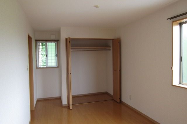 �y���[�z�@�m���N���[�[�b�g