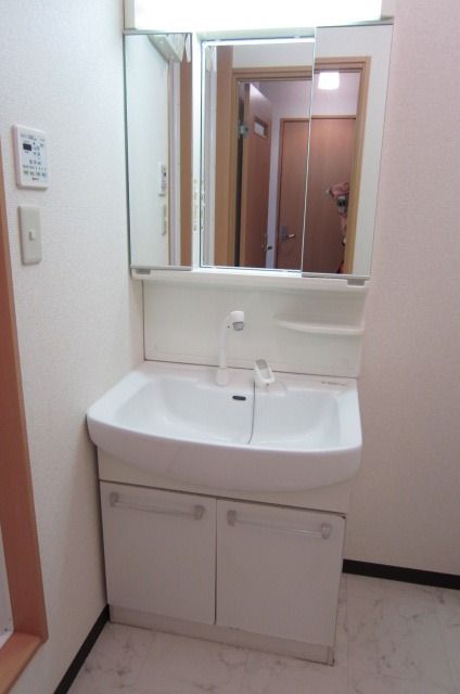 �y���ʏ��z�@