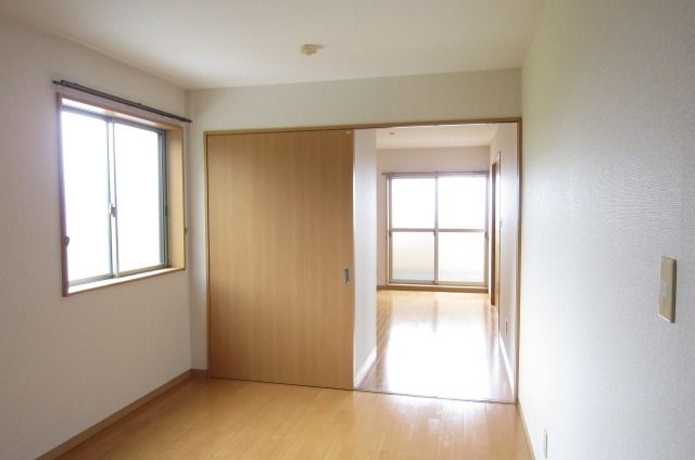 �y���̑������E�X�y�[�X�z�@