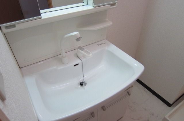 �y�o�X�z�@�V�����v�[�h���b�T�[