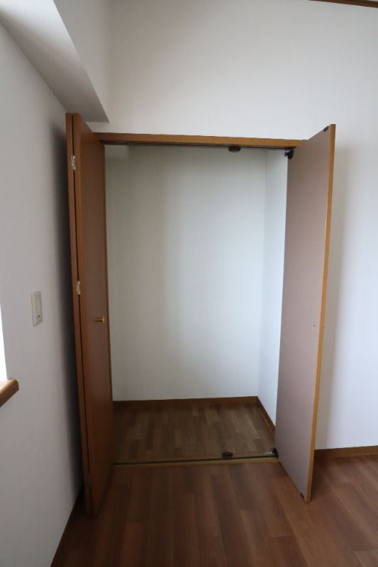 �y���[�z�@�����m�Ԏ��[